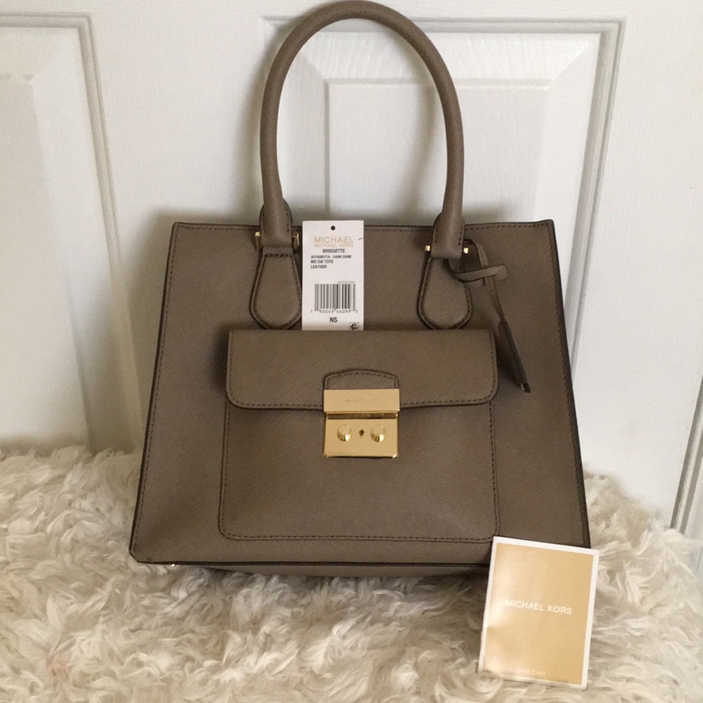 Michael Kors medium purse
